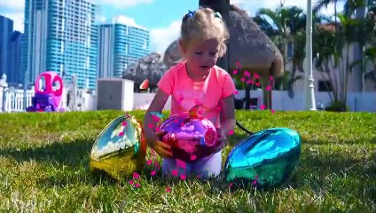 Surprises la maison avec les chansons folkloriques pour les enfants