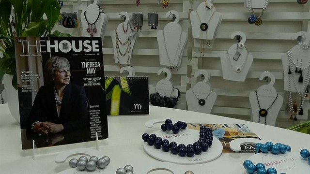 Большие бусы «мраморной леди»