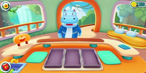 Memasak Daging Dan Cumi Panggang Di Restoran Nyonya Panda (Baby Bus)