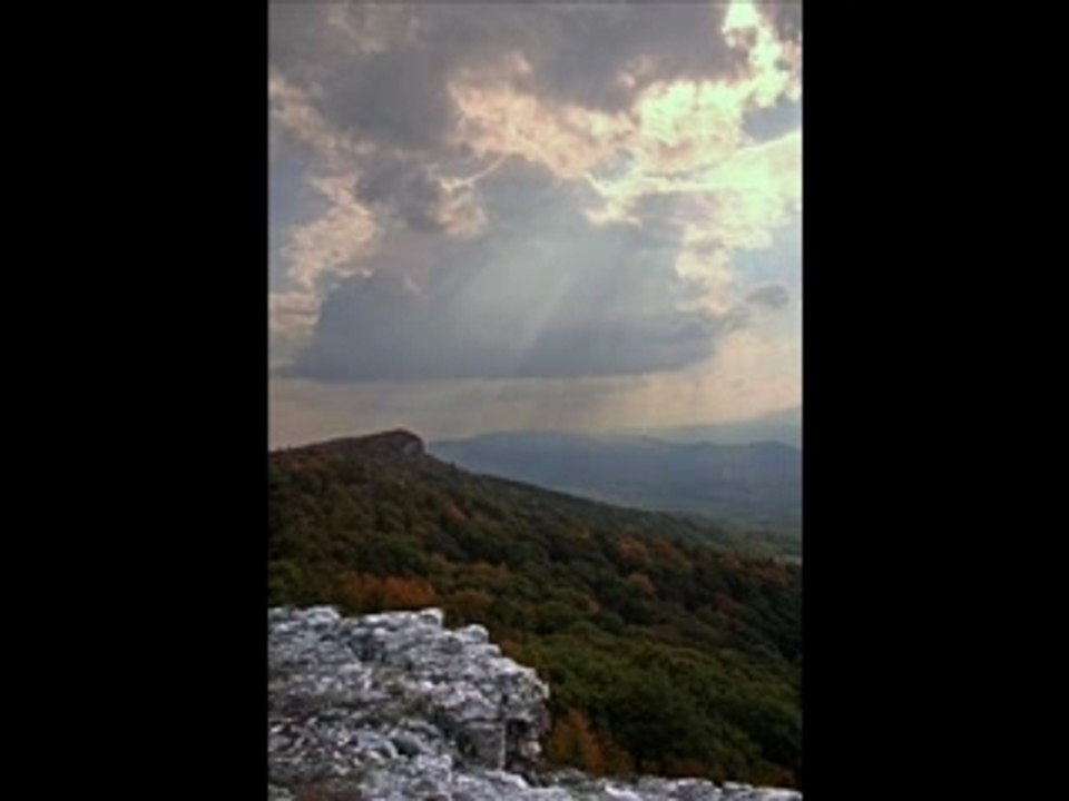 MOUNTAIN PICTURES