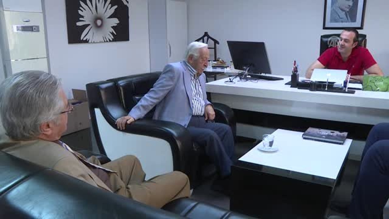 DEMOKRASİNİN İNFAZI: 27 MAYIS - "27 Mayıs darbesi, siyasi hayatımızda kara bir lekedir"