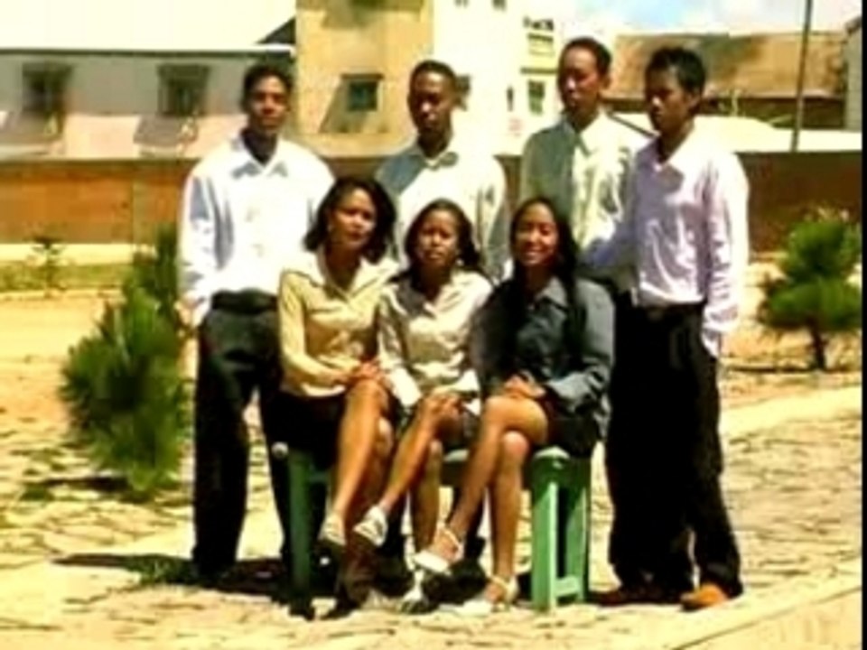 DIX COMMANDEMENTS BACKOM