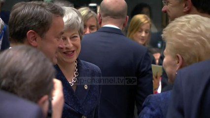 “Brexit”, May kërkon 30 qershorin, por BE-ja pritet ta refuzojë - Top Channel Albania - News - Lajme