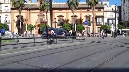 Primeros aficionados en Sevilla y preparativos para la Final de Copa