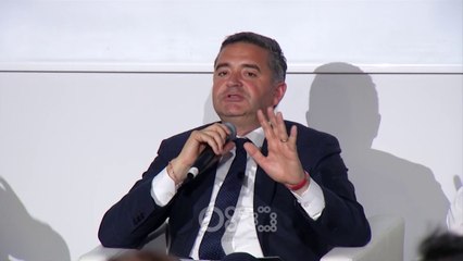 RTV Ora - Sfida e ministrit Klosi: 10 milionë turistë!