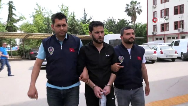 Sahte Doktor Annelik Hayali Kuran Kadınları Dolandırdı