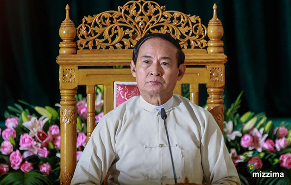 ဝန္ထမ္းေတြကို ခပ္ၾကမ္းၾကမ္း ေျပာသြားတဲ့ သမၼတ