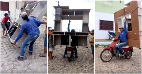 Mestre Ninja Ensina a Transportar um Móvel Completo de Sala de Moto