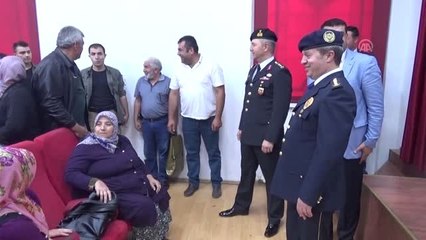 "Silahsız düğün" için nikah şahitliği yaptılar