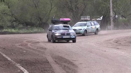 Dostluk ve barış için ralli yapıyorlar - KARS