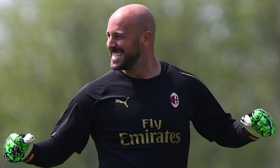 Outfield players in the gym, goalkeepers on the pitch