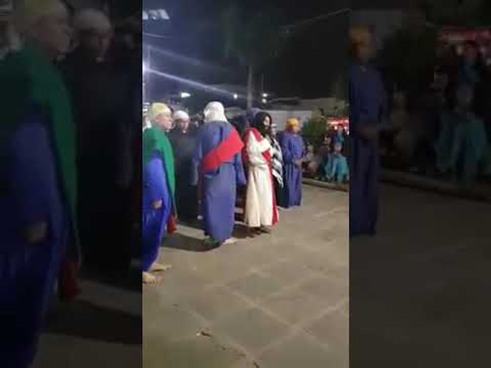 'Jesús' llega 'hasta las chanclas' a la última cena en Tlaxcala