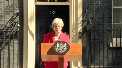 '브렉시트 벽'에 가로막힌 英 메이 총리 사퇴키로 / YTN