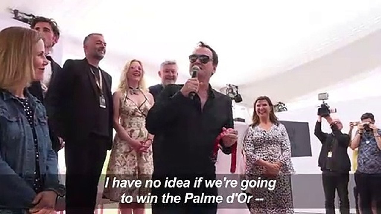 Tarantino accepts 'Palm Dog' for 'Once Upon a Time...' canine