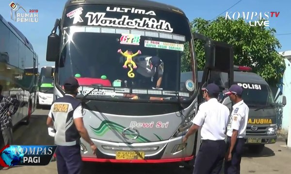 Jelang Mudik, Polisi dan Dishub Brebes Cek Kelayakan Bus