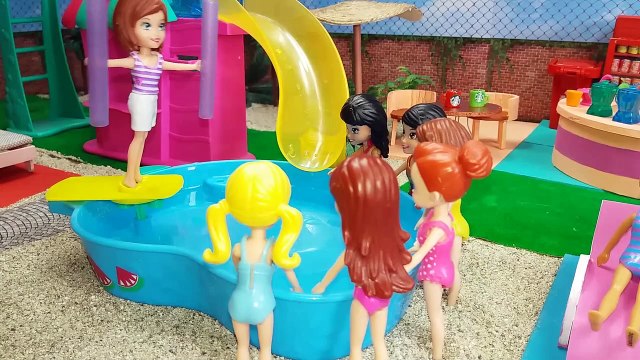 Aquapark Havuzunda Arkadaşını Kurtardı | Oyuncak Bebekler Havuz Eğlencesi