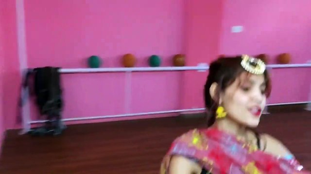 dance practice for cutee pyutee girl