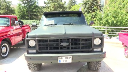 Klasik araba tutkunları bir araya geldi - ANKARA