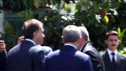 - Cumhurbaşkanı Erdoğan AK Parti İstanbul İl Başkanlığına geldi