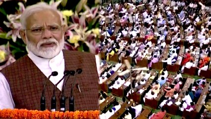 நாடாளுமன்ற மைய மண்டபத்தில் மோடி அதிரடி உரை