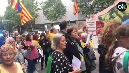 La ANC incumple la jornada de reflexión convocando una manifestación en la sede del PSC