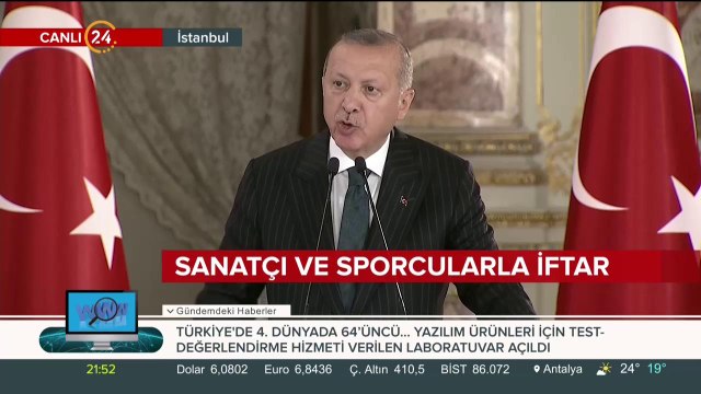 Sanatçı ve sporcularla iftar