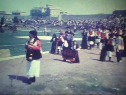 Sassari - Cavalcata Sarda 24 maggio 1981. Parte conclusiva della sfilata, Stadio Torres.