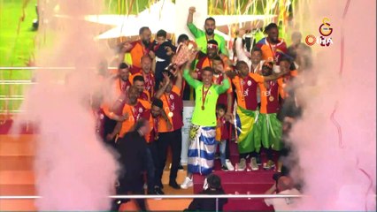 Galatasaray, 22. şampiyonluk kupasını aldı