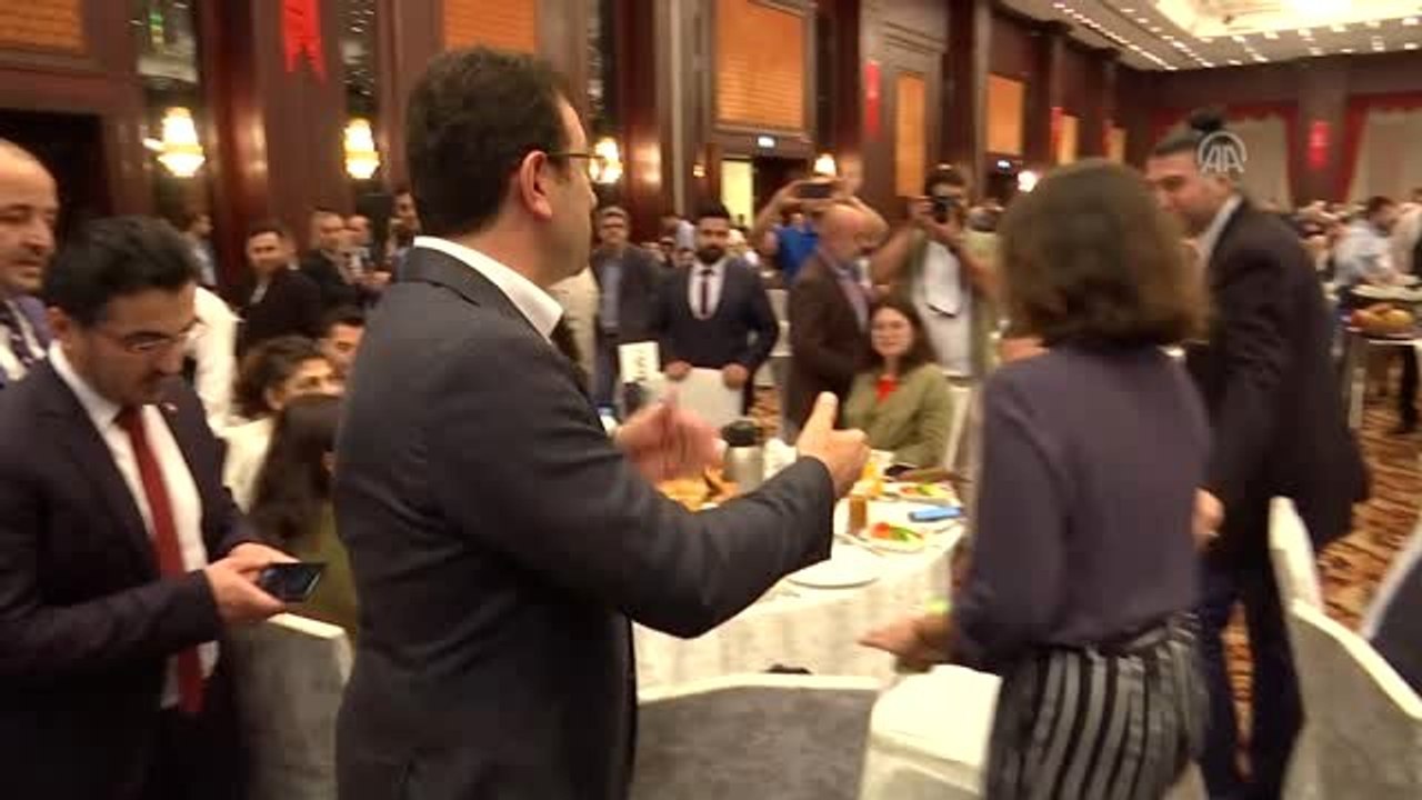Karamollaoğlu, Saadet Partisi İstanbul İl Başkanlığı'nın iftarına katıldı