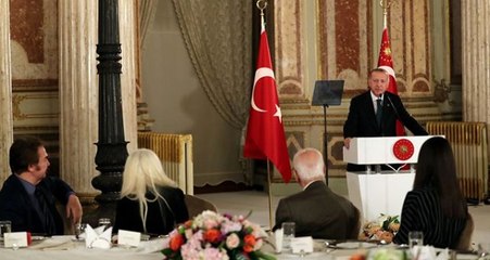 Cumhurbaşkanı Erdoğan, Sanatçılarla Bir Araya Geldi: Opera Binasını 2021'de Bitireceğiz
