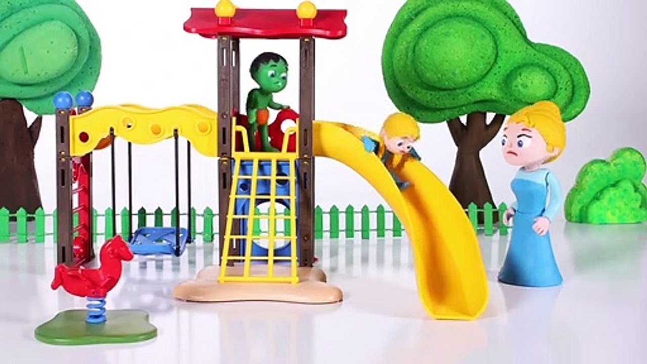 NEW VS OLD ICE CREAM PARLOR ❤ PLAY DOH CARTOONS FOR KIDS
