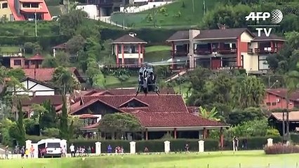 Neymar llega a Brasil para disputar la Copa America