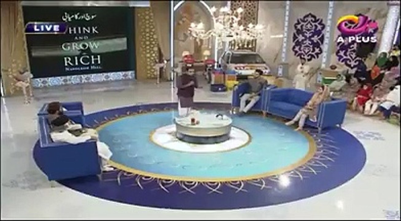 جب ہم خود میں خوبیاں پیدا نہیں کرپاتے تو قسمت پرالزام لگاتے ہیں