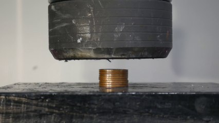 Crushing_Coins_with_Hydraulic_Press