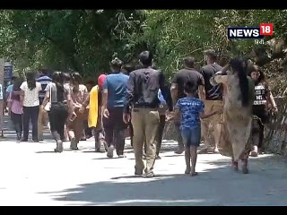 VIDEO: वीकेंड में डाकू की गुफा देखने के लिए देहरादून का रूख कर रहे टूरिस्ट