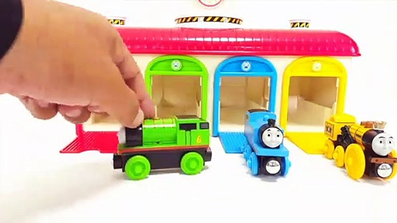 Learn Colors Tayo the Little Bus and Friends Go in the Box Thomas Friends Special Selection #22
