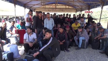 HATAY CİLVEGÖZÜ'NDEN SURİYE'YE BAYRAMLAŞMAYA, BİR HAFTADA 16 BİN KİŞİ GİTTİ