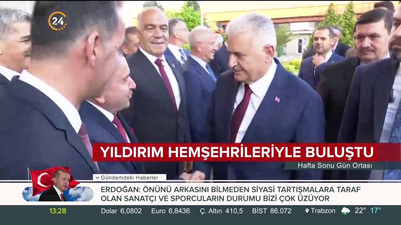 Hemşehrileriyle bir araya geldi