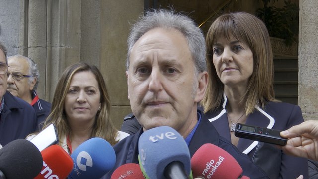 Gil (PSE): El voto va a condicionar los próximos cuatro años