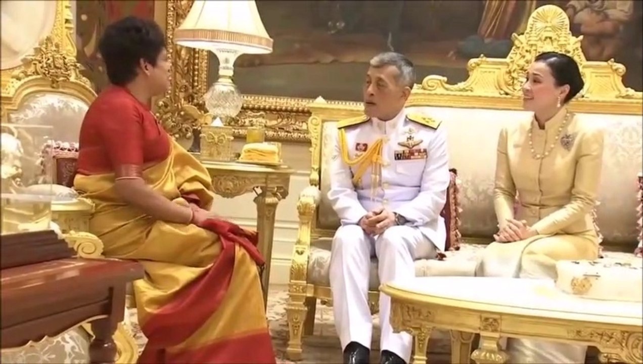 ภาษาอังกฤษพระราชินีสุทิดา ทรงพระเลิศมาก ทรงพระเจริญ