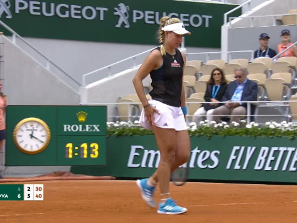 Kerber shocked in first round
