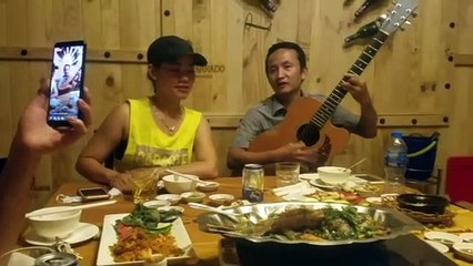 PHAN NAM Nhạc chế vui  Bia Ôm phiên bản vàng khè. Hè hè