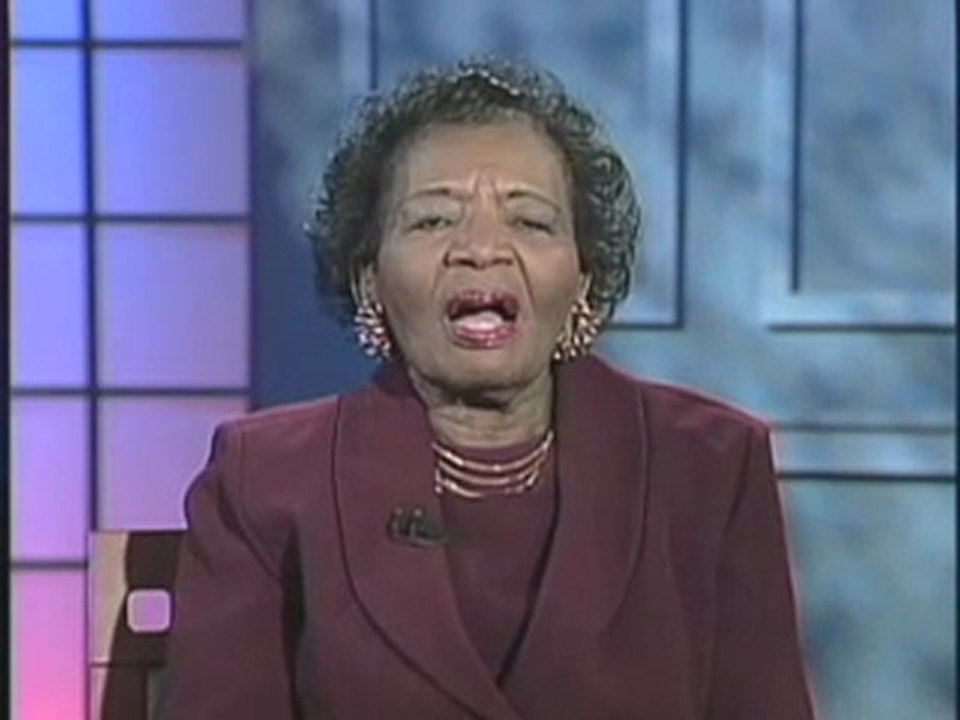 TAVIS SMILEY | Guest: Christine King Farris | PBS