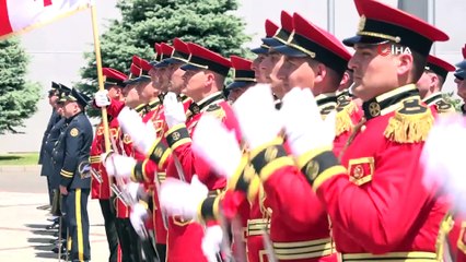 - Bakan Akar, Gürcistan Savunma Bakanı Izoria İle Bir Araya Geldi