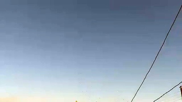 فيديو مرعب.. الاحتلال الروسي يقصف قرى إدلب بسلاح جديد