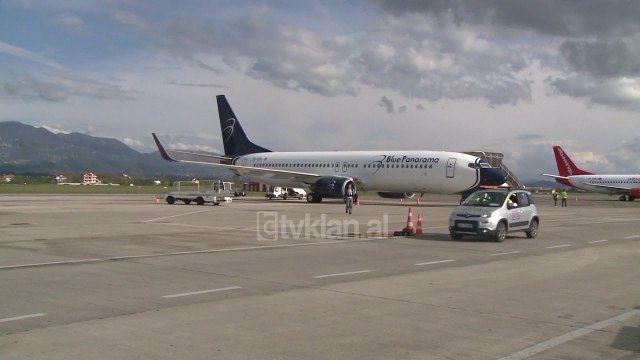 Gare nderkombetare per Aeroportin e Vlores