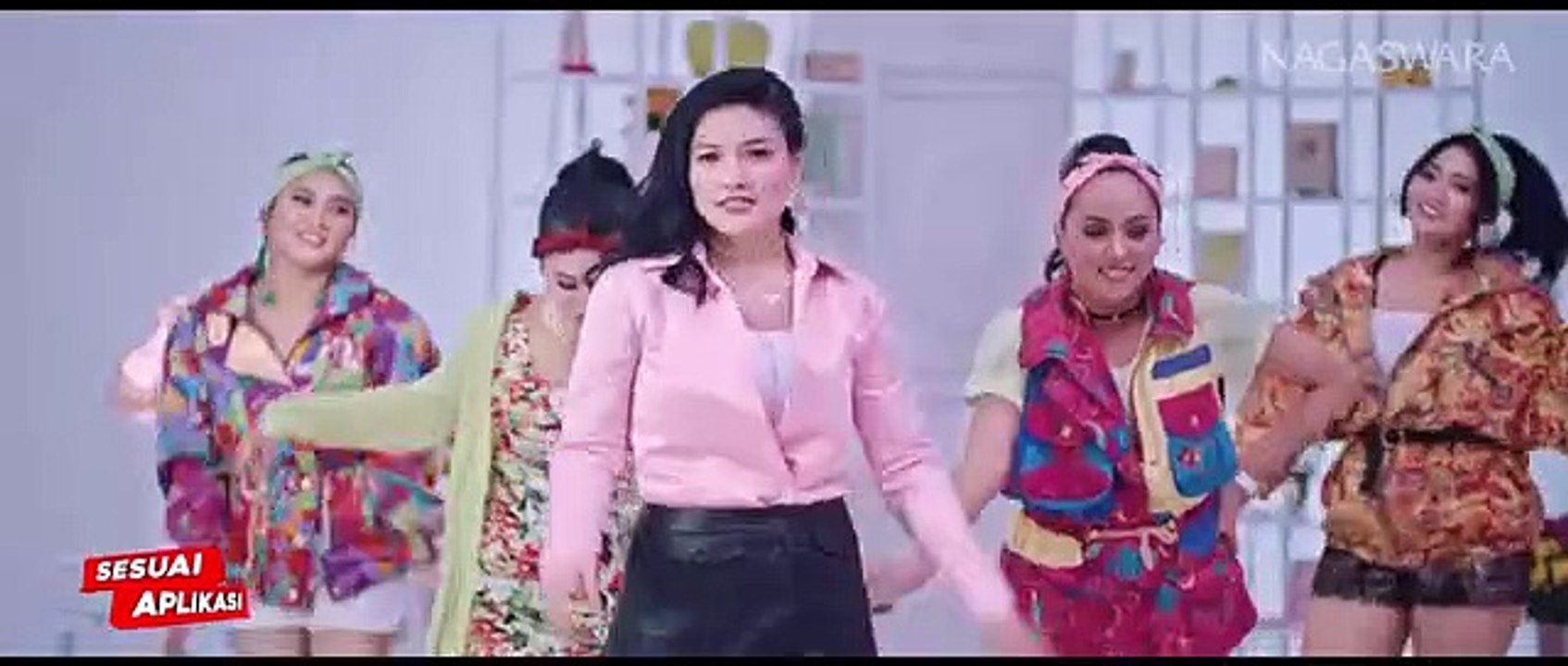 Titi Kamal - Rindu Semalam (OST. Film Sesuai Aplikasi) music