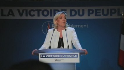 La ultraderecha francesa revalida su triunfo y derrota por vez primera a Macron