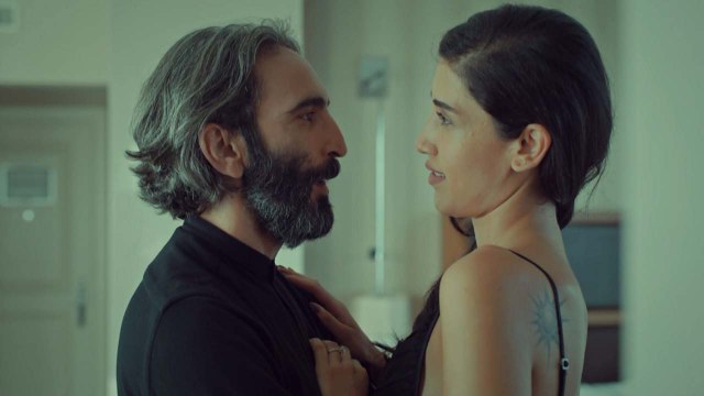 İstanbullu Gelin 86. Bölüm Evlilik İtirafı Dilara'yı Yıktı