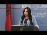 RTV Ora - Ministrja Balluku dështon me aeroportin, nuk mori asnjë masë për sigurinë